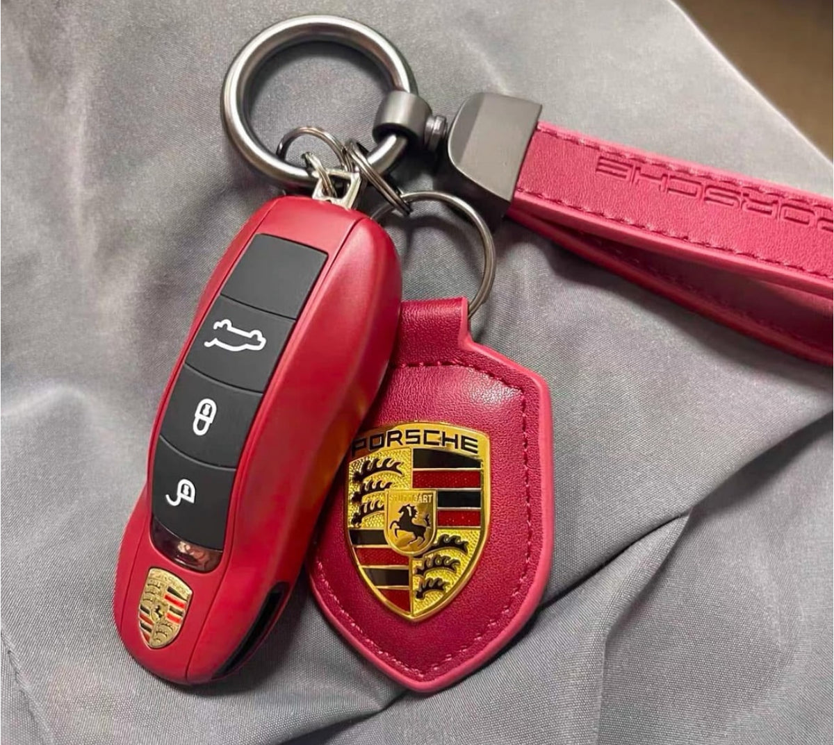 Burgundy PORSCHE key case with leather keychains (set)